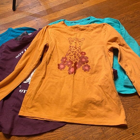 Mixed brand girls long sleeve tops - size L- 6 tops - Picture 2 of 5